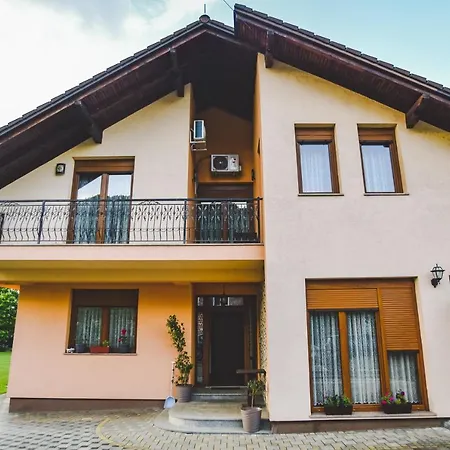 Aventurin Superior * Bihać