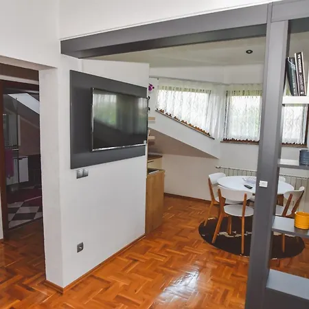 Aventurin Superior * Bihać