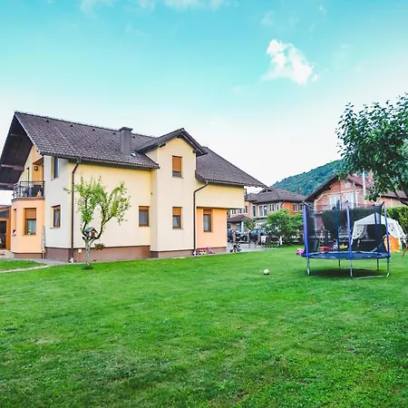 Apartament Aventurin Superior Bihać