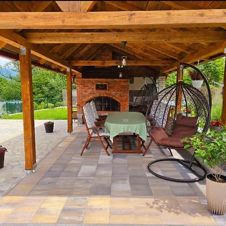 Apartament Aventurin Superior Bihać